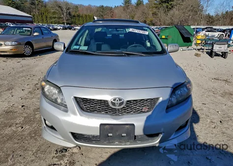 2010 Toyota Corolla Base z USA, uszkodzony, nr VIN 2T1BU4EE1AC441958